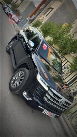 تويوتا لاندكروزر